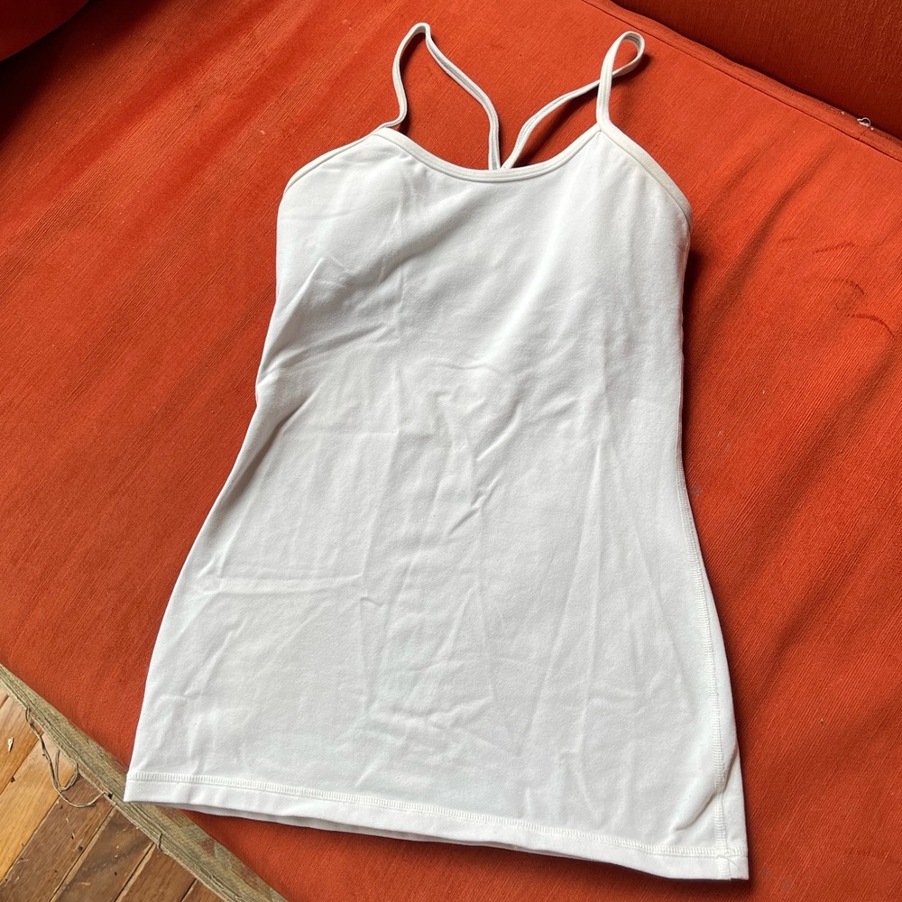 Lululemon athletic top